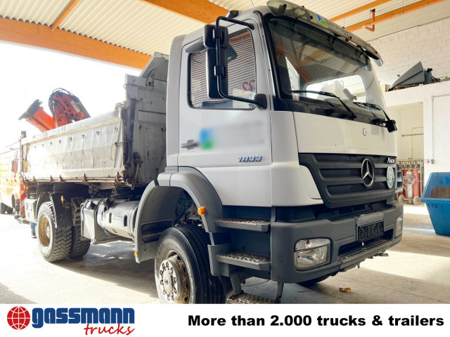 Mercedes-Benz Axor 1833 AK 4x4 mit Heckkran Atlas 105.2-A2L - Camião basculante, Camião grua: foto 4 Mercedes-Benz Axor 1833 AK 4x4 mit Heckkran Atlas 105.2-A2L - Camião basculante, Camião grua: foto 4
