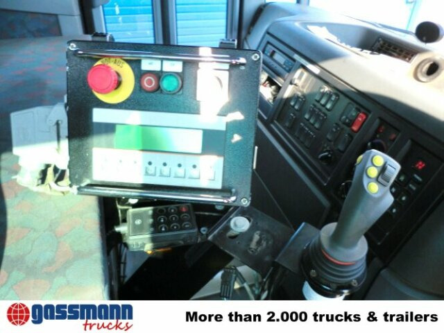 Mercedes-Benz Econic 2628L 6x2 mit SIDEPRESS Aufbau - Caminhão de lixo: foto 5 Mercedes-Benz Econic 2628L 6x2 mit SIDEPRESS Aufbau - Caminhão de lixo: foto 5