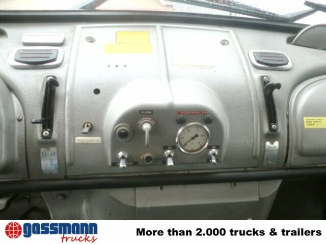 Mercedes-Benz LAK 1924 4x4 TLF, Feuerwehr - Carro de bombeiro: foto 4 Mercedes-Benz LAK 1924 4x4 TLF, Feuerwehr - Carro de bombeiro: foto 4