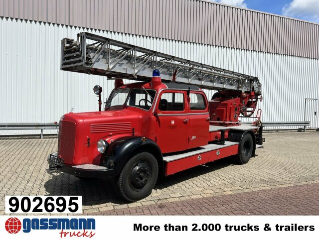 Mercedes-Benz LF 311 3250/3500 - Oldtimer Feuerwehrfahrzeug - Carro de bombeiro: foto 1 Mercedes-Benz LF 311 3250/3500 - Oldtimer Feuerwehrfahrzeug - Carro de bombeiro: foto 1