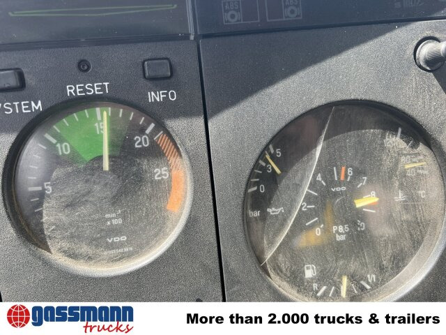 Mercedes-Benz SK II 2638/44 A 6x6, V8, Retarder - Camião chassi: foto 2 Mercedes-Benz SK II 2638/44 A 6x6, V8, Retarder - Camião chassi: foto 2