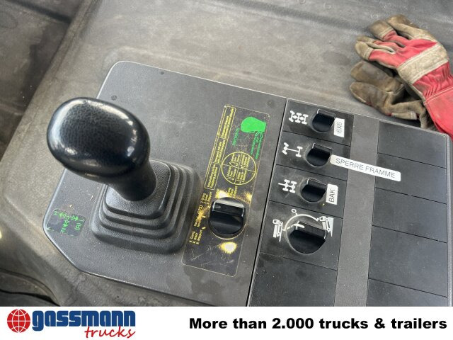 Mercedes-Benz SK II 2638/44 A 6x6, V8, Retarder - Camião chassi: foto 3 Mercedes-Benz SK II 2638/44 A 6x6, V8, Retarder - Camião chassi: foto 3