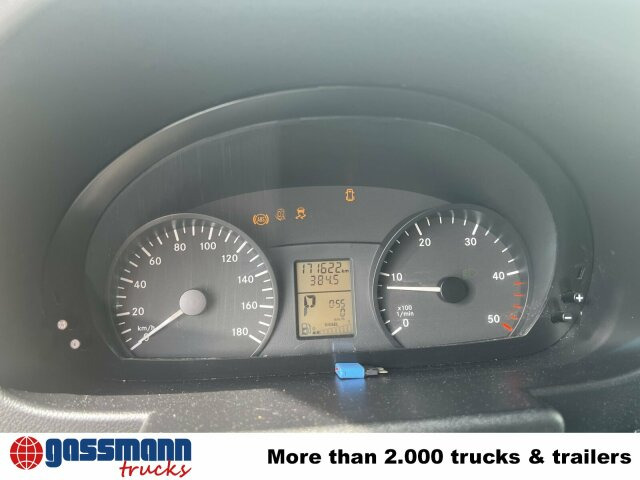 Mercedes-Benz Sprinter 516 CDI 4x2, Rettungswagen, Bi-Xenon - Furgão: foto 2 Mercedes-Benz Sprinter 516 CDI 4x2, Rettungswagen, Bi-Xenon - Furgão: foto 2