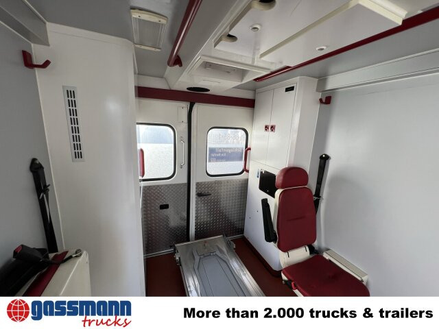 Mercedes-Benz Sprinter 516 CDI 4x2, Rettungswagen, Retarder - Furgão: foto 4 Mercedes-Benz Sprinter 516 CDI 4x2, Rettungswagen, Retarder - Furgão: foto 4
