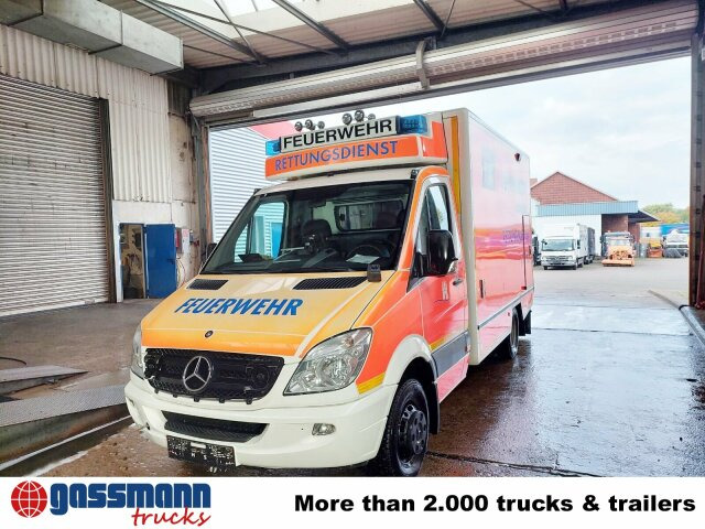 Mercedes-Benz Sprinter 516 CDI 4x2, Rettungswagen, Retarder - Furgão: foto 2 Mercedes-Benz Sprinter 516 CDI 4x2, Rettungswagen, Retarder - Furgão: foto 2