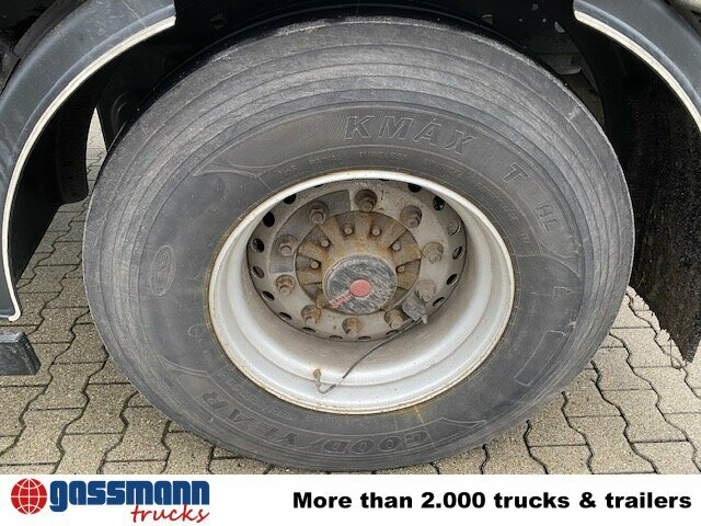 Orten PRASQ 18 Getränkeanhänger, Stapleraufnahme, - Reboque furgão: foto 4 Orten PRASQ 18 Getränkeanhänger, Stapleraufnahme, - Reboque furgão: foto 4