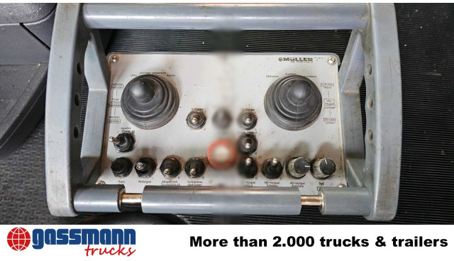 Scania G 320 4x2, Müller Vacumaster ca. 5,5m³, Funk - Varredora urbana: foto 3 Scania G 320 4x2, Müller Vacumaster ca. 5,5m³, Funk - Varredora urbana: foto 3