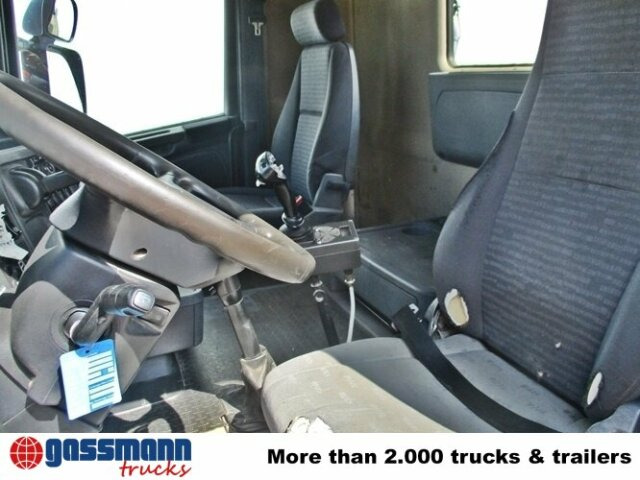 Scania R420 CB 8x4 MNZ, Retarder, Euro4 - Camião polibenne: foto 5 Scania R420 CB 8x4 MNZ, Retarder, Euro4 - Camião polibenne: foto 5