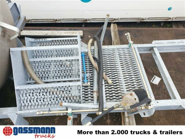 Caminhão tanque Tank-Aufbau: foto 9