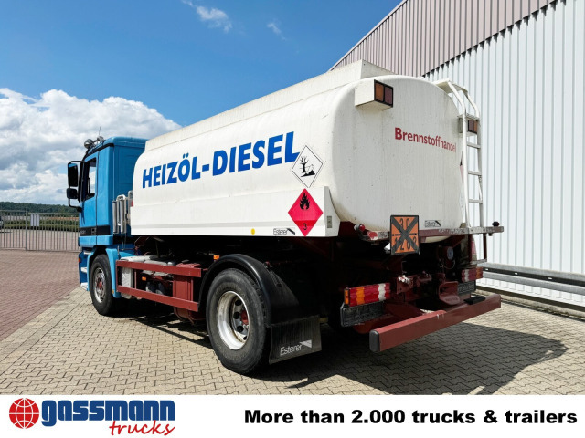 Tankaufbau ca. 13.350l, 2 Kammern - Caminhão tanque: foto 2 Tankaufbau ca. 13.350l, 2 Kammern - Caminhão tanque: foto 2