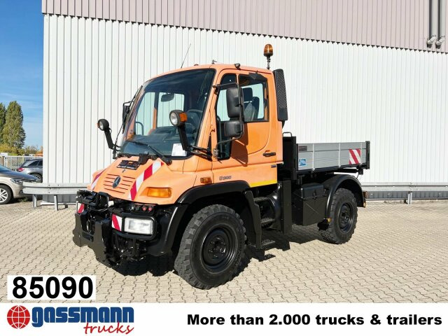 Unimog U 300 4x4, Kipper, Kommunalhydraulik, - Camião de caixa aberta/ Plataforma, Veículo municipal/ Especial: foto 1 Unimog U 300 4x4, Kipper, Kommunalhydraulik, - Camião de caixa aberta/ Plataforma, Veículo municipal/ Especial: foto 1
