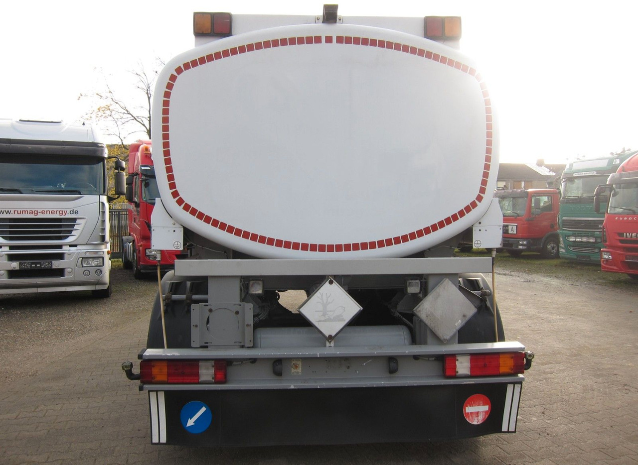 Lindner&Fischer 18400ltr 3 Kammern Oben-Unten - Reboque tanque: foto 5 Lindner&Fischer 18400ltr 3 Kammern Oben-Unten - Reboque tanque: foto 5