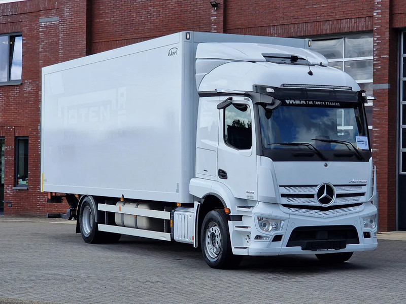 Mercedes-Benz Actros 1833 4x2 - Box with sidedoors - Loadlift - Full air - Mirror cam - Camião furgão: foto 1 Mercedes-Benz Actros 1833 4x2 - Box with sidedoors - Loadlift - Full air - Mirror cam - Camião furgão: foto 1