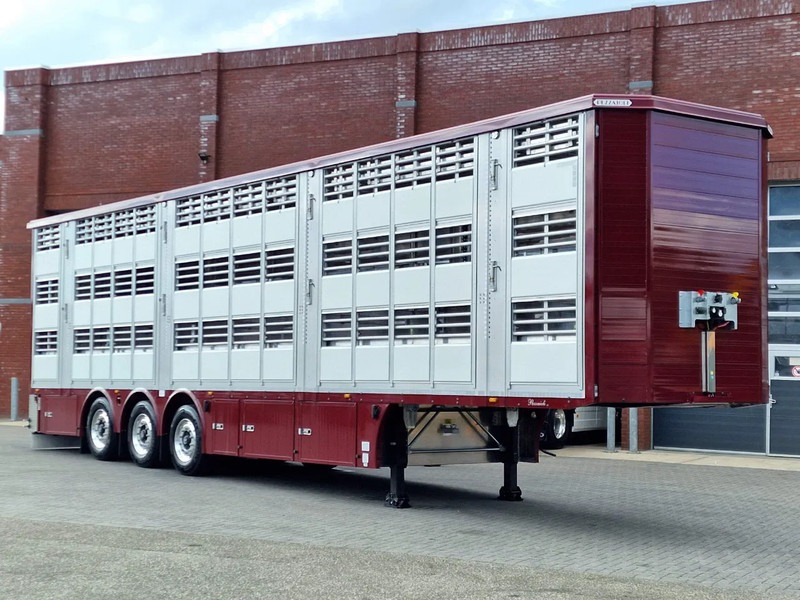 Pezzaioli New - 3 deck livestock 100M2 - Water & Ventilation - Lifting floors - Lifting roof - NEW 2025 - Semi-reboque transporte de gado: foto 2 Pezzaioli New - 3 deck livestock 100M2 - Water & Ventilation - Lifting floors - Lifting roof - NEW 2025 - Semi-reboque transporte de gado: foto 2