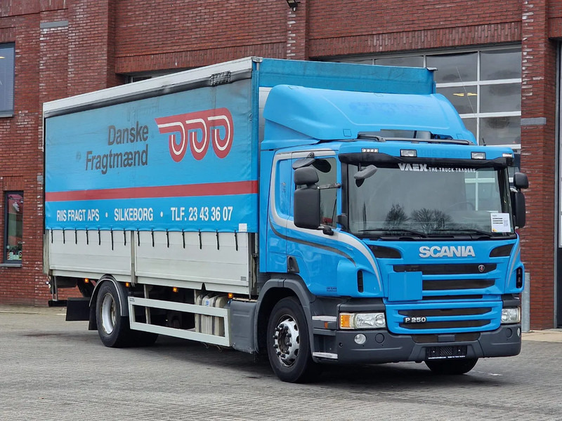 Scania P250 4x2 - Loadlift - Side boards - Full air - Euro 6 - Camião de lona: foto 1 Scania P250 4x2 - Loadlift - Side boards - Full air - Euro 6 - Camião de lona: foto 1