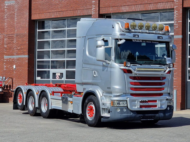 Scania R490 8x4*4 - HIAB XR24SL58 24T hooklift - Euro 6 - Full air - Steering axle - Camião polibenne: foto 3 Scania R490 8x4*4 - HIAB XR24SL58 24T hooklift - Euro 6 - Full air - Steering axle - Camião polibenne: foto 3