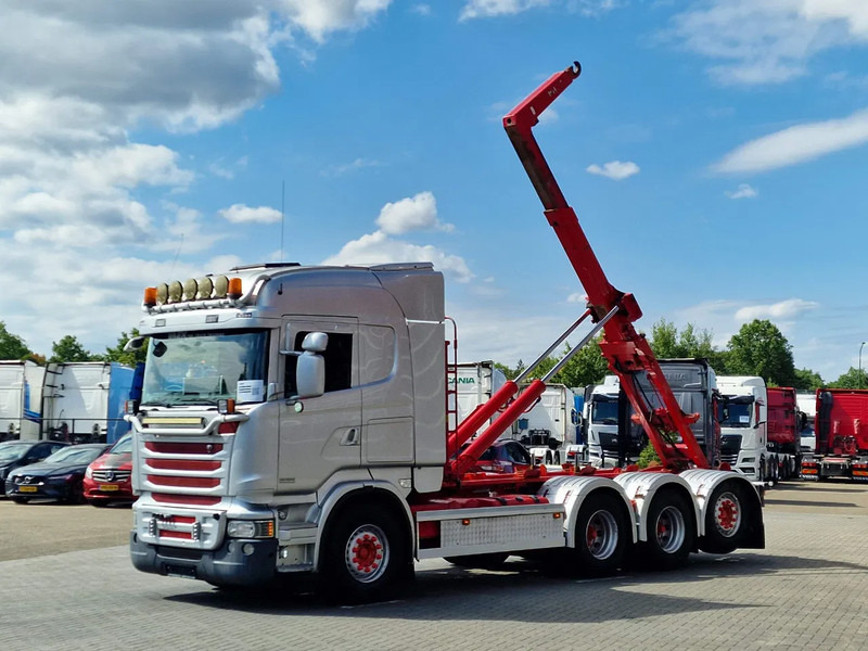 Scania R490 8x4*4 - HIAB XR24SL58 24T hooklift - Euro 6 - Full air - Steering axle - Camião polibenne: foto 5 Scania R490 8x4*4 - HIAB XR24SL58 24T hooklift - Euro 6 - Full air - Steering axle - Camião polibenne: foto 5