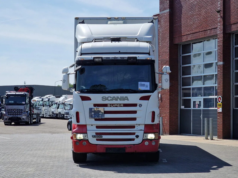 Scania R500 V8 Highline 6x2*4 - Box with side doors - Loadlift - Manual gearbox with retarder - Full air - Steering axle - Camião furgão: foto 2 Scania R500 V8 Highline 6x2*4 - Box with side doors - Loadlift - Manual gearbox with retarder - Full air - Steering axle - Camião furgão: foto 2