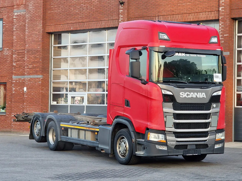Scania S500 NGS Highline 6x2 - BDF - Full air - Navi - Retarder - Camião transportador de contêineres/ Caixa móvel: foto 1 Scania S500 NGS Highline 6x2 - BDF - Full air - Navi - Retarder - Camião transportador de contêineres/ Caixa móvel: foto 1
