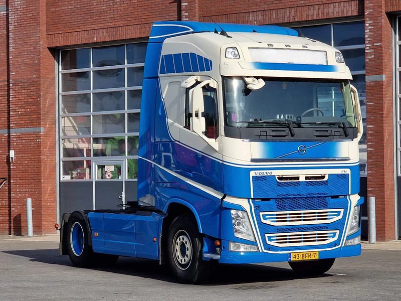 Volvo FH 13.420 4x2 - Tractor: foto 1 Volvo FH 13.420 4x2 - Tractor: foto 1