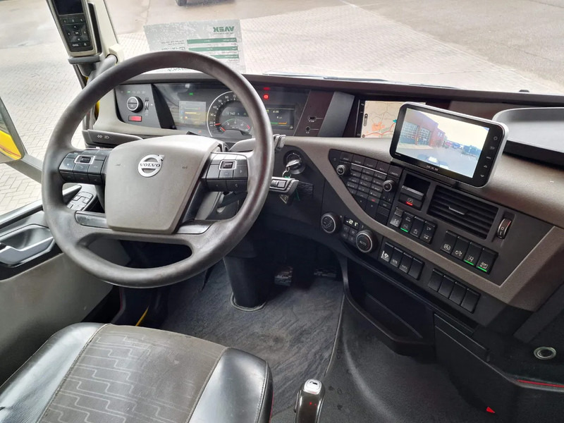 Tractor Volvo FH 13.500 6x4 - Lift axle - PTO/Hydraulic - Full air - Navi -: foto 11