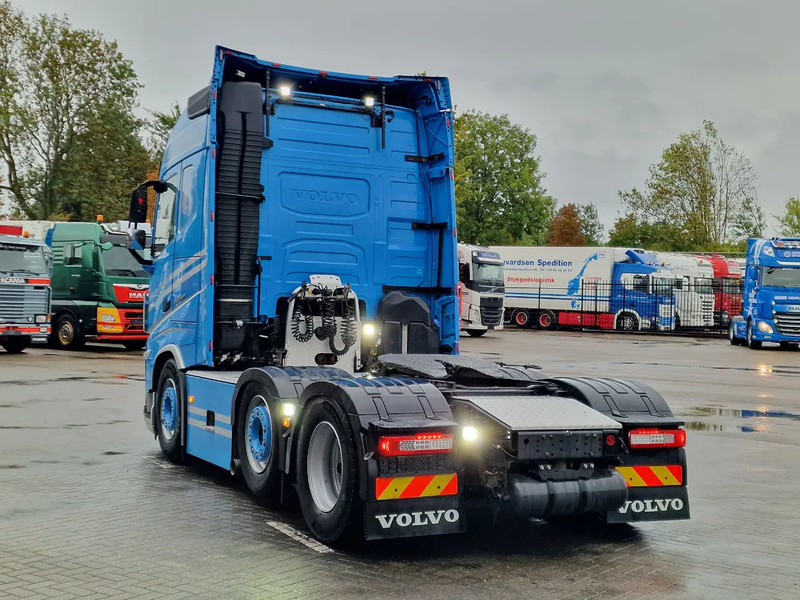 Volvo FH 13.500 Globetrotter 6x2 - I Save - PTO/hydraulics - Full air - Custom interior - Tractor: foto 5 Volvo FH 13.500 Globetrotter 6x2 - I Save - PTO/hydraulics - Full air - Custom interior - Tractor: foto 5