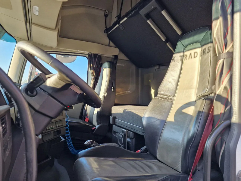 Tractor Volvo FH 13.500 Globetrotter XL 6x2 - Full air - 3.20 WB - MA VIN - Low KM - Leather: foto 10
