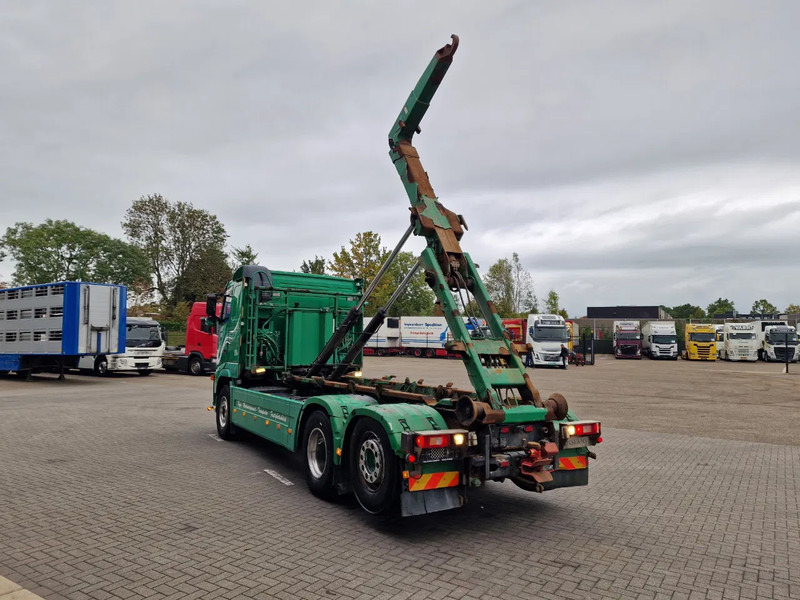 Volvo FH 13.440 6x2*4 - HIAB Hooklift 17T - Euro 5 - I shift - Steering axle - Camião polibenne: foto 5 Volvo FH 13.440 6x2*4 - HIAB Hooklift 17T - Euro 5 - I shift - Steering axle - Camião polibenne: foto 5