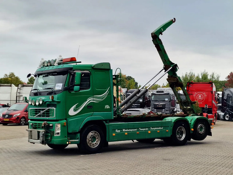 Volvo FH 13.440 6x2*4 - HIAB Hooklift 17T - Euro 5 - I shift - Steering axle - Camião polibenne: foto 3 Volvo FH 13.440 6x2*4 - HIAB Hooklift 17T - Euro 5 - I shift - Steering axle - Camião polibenne: foto 3