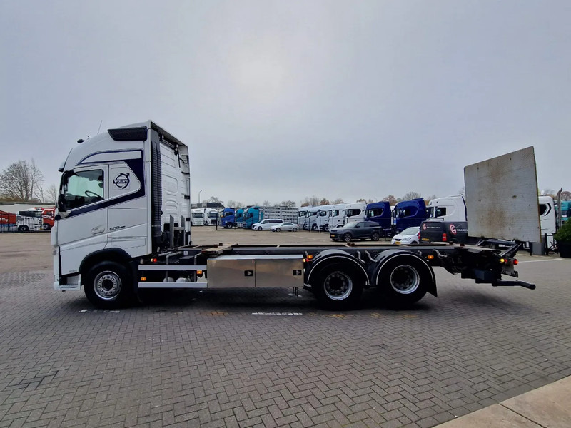 Volvo FH 13.500 Globetrotter XL 6x2 - BDF - Loadlift - I Save - Full air - Navi - Camião transportador de contêineres/ Caixa móvel: foto 4 Volvo FH 13.500 Globetrotter XL 6x2 - BDF - Loadlift - I Save - Full air - Navi - Camião transportador de contêineres/ Caixa móvel: foto 4