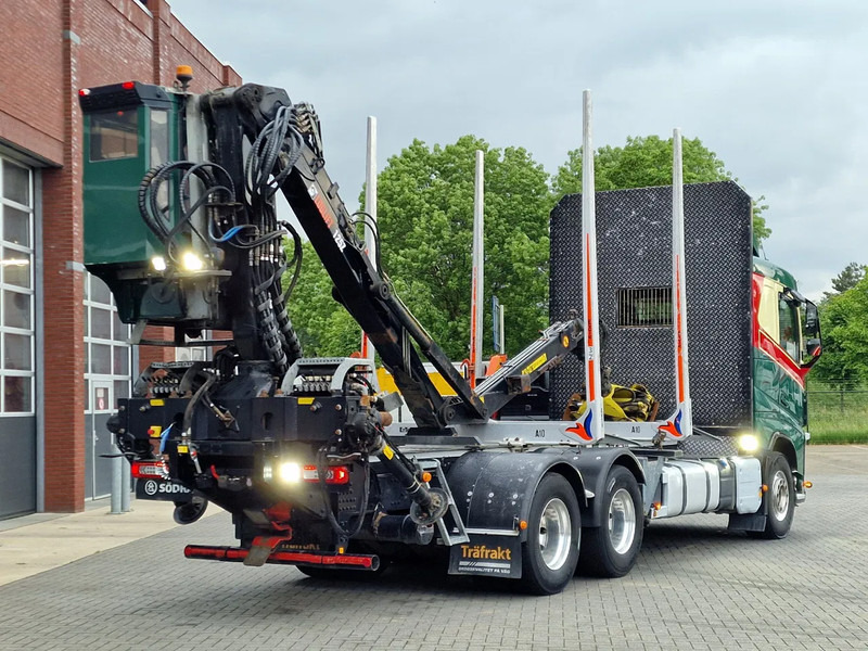 Camião de transporte de madeira, Camião grua Volvo FH 13.540 6x4 - HIAB / Loglift F125Z 80 Crane - Krane - Grua year 2019: foto 9