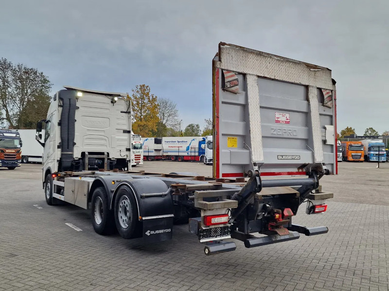 Volvo FH 13.540 Globetrotter 6x2 - BDF - Loadlift - Full air - I parkcool - 4.80 WB - Camião transportador de contêineres/ Caixa móvel: foto 5 Volvo FH 13.540 Globetrotter 6x2 - BDF - Loadlift - Full air - I parkcool - 4.80 WB - Camião transportador de contêineres/ Caixa móvel: foto 5