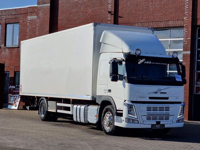 Volvo FM 330 4x2 - Carrier MT 18 Frigo - Loadlift - Full air - Sleepercab - Camião frigorífico: foto 1 Volvo FM 330 4x2 - Carrier MT 18 Frigo - Loadlift - Full air - Sleepercab - Camião frigorífico: foto 1