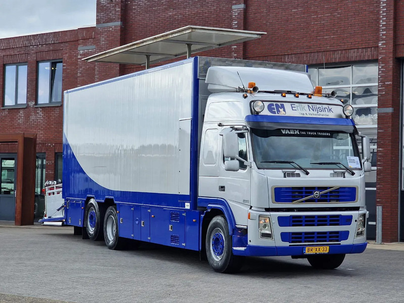 Volvo FM 380 6x2 - 2/3 stock Berdex Livestock - 54M3 - Weighbridge - I shift - Camião transporte de gado: foto 1 Volvo FM 380 6x2 - 2/3 stock Berdex Livestock - 54M3 - Weighbridge - I shift - Camião transporte de gado: foto 1