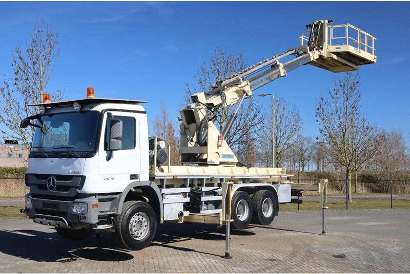Mercedes-Benz Actros 2636 6X4 | TUNNEL PLATFORM | REMOTE DRIVING - Camião: foto 1 Mercedes-Benz Actros 2636 6X4 | TUNNEL PLATFORM | REMOTE DRIVING - Camião: foto 1
