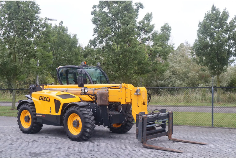 Dieci RUNNER 40.13 | HYDR. FORKS | LOW HOURS - Empilhador telescópico: foto 5 Dieci RUNNER 40.13 | HYDR. FORKS | LOW HOURS - Empilhador telescópico: foto 5