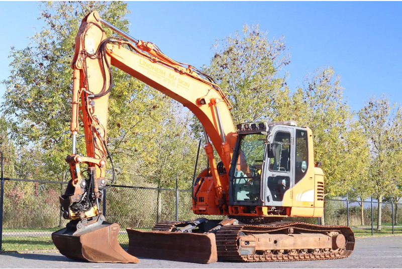 Doosan DX140LCR-3 | DX 140 LCR-3 | TILT ROTATOR | BUCKET | DOZERBLADE - Escavadora de rastos: foto 2 Doosan DX140LCR-3 | DX 140 LCR-3 | TILT ROTATOR | BUCKET | DOZERBLADE - Escavadora de rastos: foto 2
