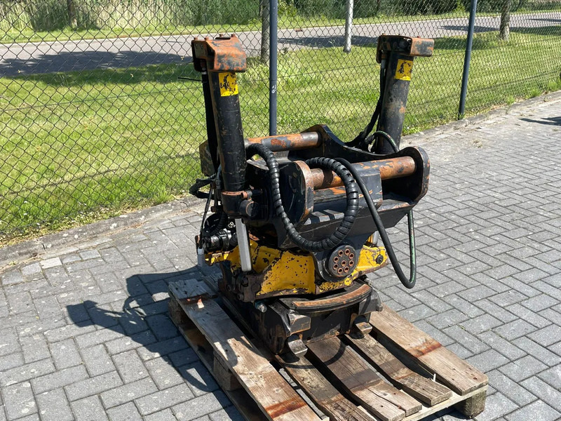 Engcon EC226 | S70 | TILT ROTATOR | ROTOTILT - Tiltrotator por Máquina de construção: foto 4 Engcon EC226 | S70 | TILT ROTATOR | ROTOTILT - Tiltrotator por Máquina de construção: foto 4