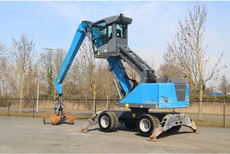 Fuchs MHL 320 | PEEL GRAB | UMSCHLAG | GOOD TIRES - Manipulador de material: foto 3 Fuchs MHL 320 | PEEL GRAB | UMSCHLAG | GOOD TIRES - Manipulador de material: foto 3