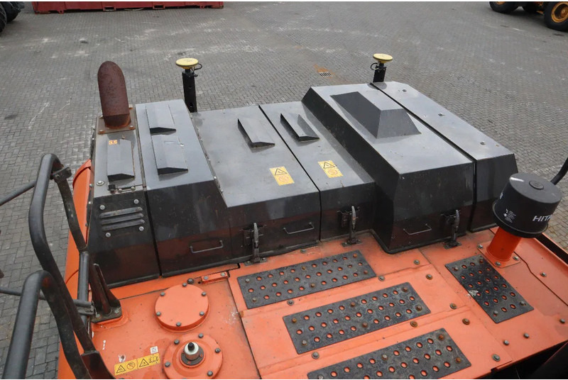 Escavadora de rastos Hitachi ZX300 LC-6 | ROTOTILT | BUCKET | GPS: foto 14