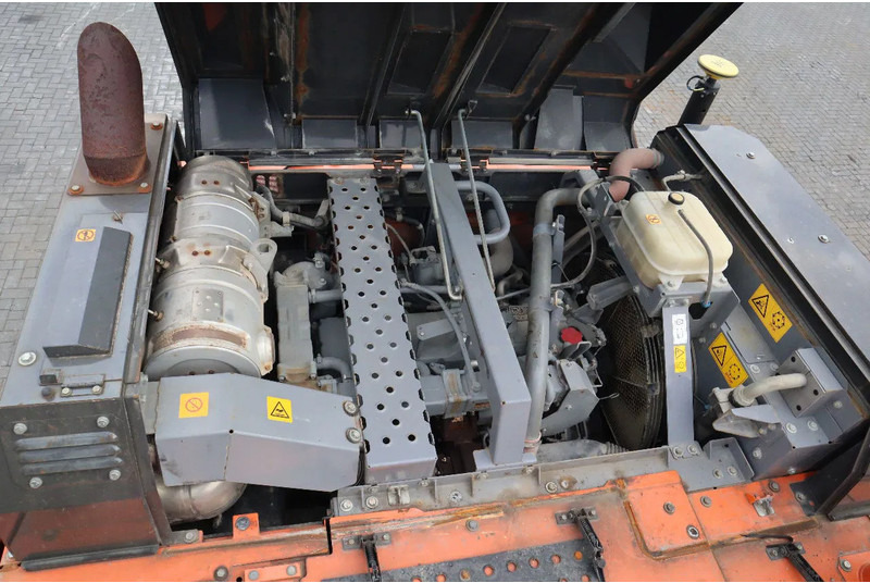 Escavadora de rastos Hitachi ZX300 LC-6 | ROTOTILT | BUCKET | GPS: foto 15