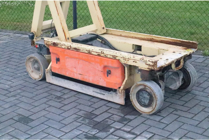 Plataforma de Tijera/ Plataforma de tesoura JLG 1930 ES | 7.7 METER | 230 KG: foto 11