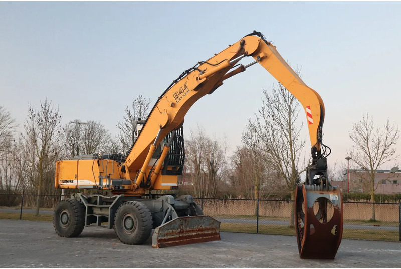Liebherr A944 B HD | LOG GRAPPLE | HOLZGREIFER | TIMBER - Manipulador de material: foto 5 Liebherr A944 B HD | LOG GRAPPLE | HOLZGREIFER | TIMBER - Manipulador de material: foto 5