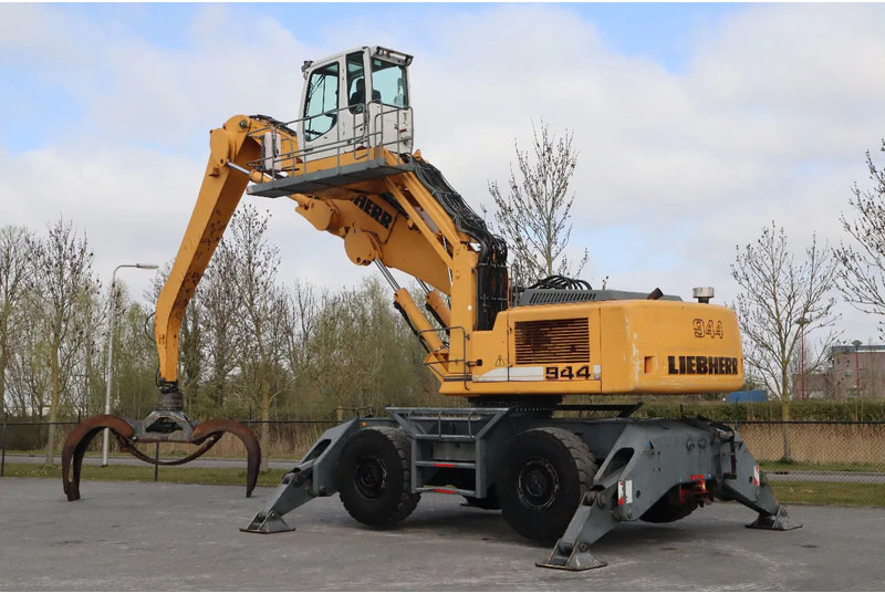 Liebherr A944 C HD | LOG GRAPPLE | HOLZGREIFER | TIMBER - Manipulador de material: foto 3 Liebherr A944 C HD | LOG GRAPPLE | HOLZGREIFER | TIMBER - Manipulador de material: foto 3