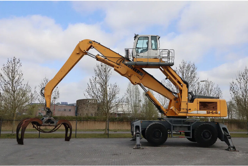 Liebherr A944 C HD | LOG GRAPPLE | HOLZGREIFER | TIMBER - Manipulador de material: foto 1 Liebherr A944 C HD | LOG GRAPPLE | HOLZGREIFER | TIMBER - Manipulador de material: foto 1