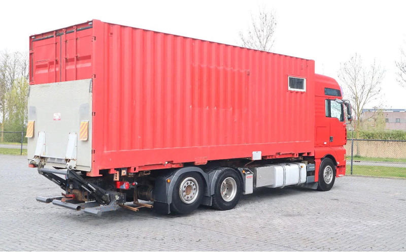 MAN TGA 26.480 | 6X2 | RETARDER | BDF | MOBILE WORKSHOP - Camião transportador de contêineres/ Caixa móvel: foto 5 MAN TGA 26.480 | 6X2 | RETARDER | BDF | MOBILE WORKSHOP - Camião transportador de contêineres/ Caixa móvel: foto 5
