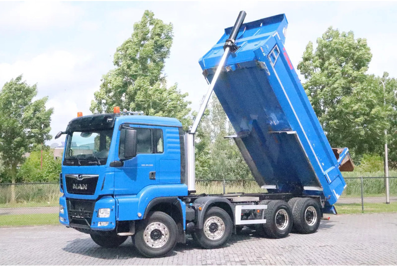 MAN TGS 35.500 | 8X4 | BIG AXLES | RETARDER | EURO 6 - Camião basculante: foto 1 MAN TGS 35.500 | 8X4 | BIG AXLES | RETARDER | EURO 6 - Camião basculante: foto 1