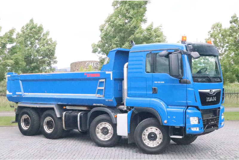 MAN TGS 35.500 | 8X4 | BIG AXLES | RETARDER | EURO 6 - Camião basculante: foto 3 MAN TGS 35.500 | 8X4 | BIG AXLES | RETARDER | EURO 6 - Camião basculante: foto 3