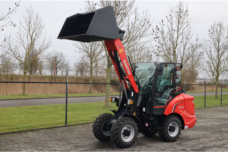 Manitou MLA 4-50 H | BUCKET | QUICK COUPLER | NEW UNUSED - Pá carregadora de rodas: foto 2 Manitou MLA 4-50 H | BUCKET | QUICK COUPLER | NEW UNUSED - Pá carregadora de rodas: foto 2