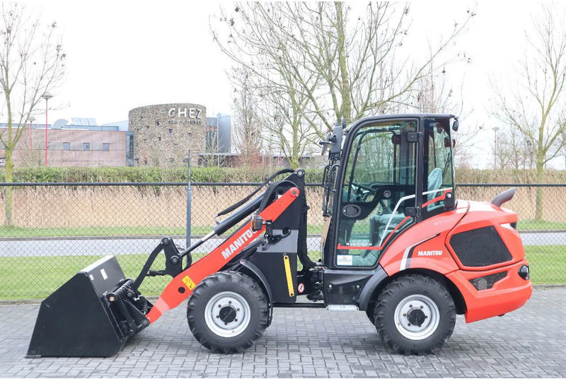 Manitou MLA 5-50 H | BUCKET | QUICK COUPLER | NEW UNUSED - Pá carregadora de rodas: foto 1 Manitou MLA 5-50 H | BUCKET | QUICK COUPLER | NEW UNUSED - Pá carregadora de rodas: foto 1